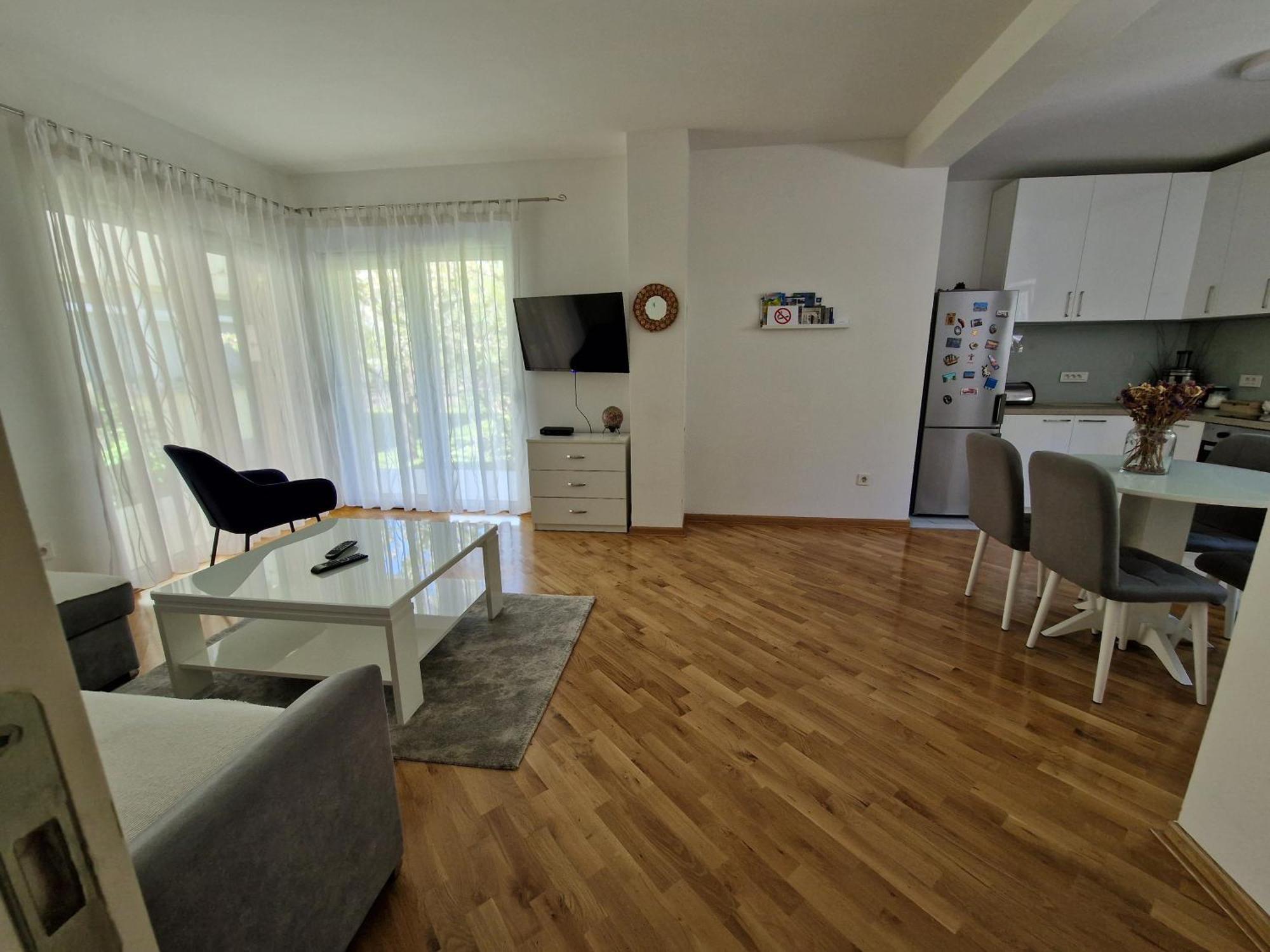 Villa Tamara With Garden And River View - Free Private Parking - Garage Mostar Ngoại thất bức ảnh
